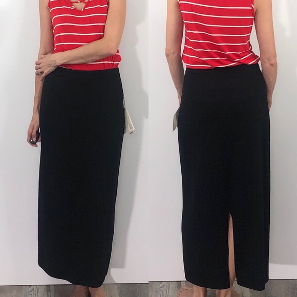 black knitted maxi skirt